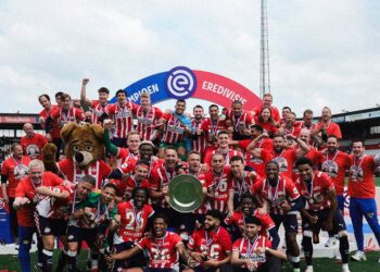 Hollanda Ligi’nde şampiyon PSV!