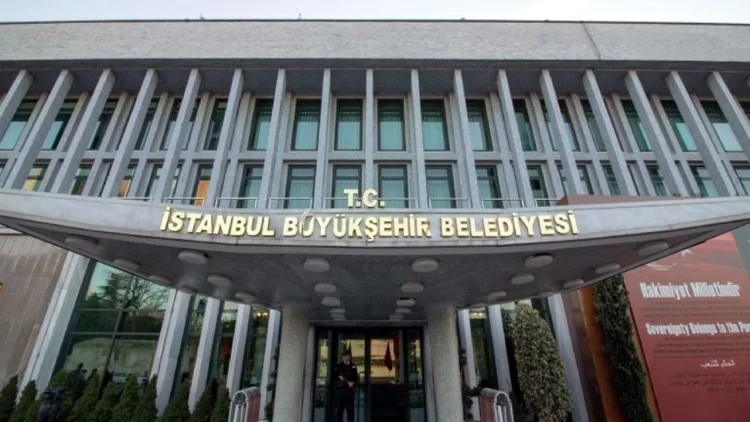 İstanbul Büyükşehir Belediyesi (İBB) yöneticileriyle ilgili yürütülen 'yolsuzluk' soruşturmasında, Murat Gülibrahimoğlu'nun mal varlığına el kondu.
