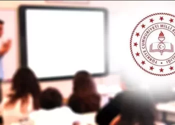 Öğretmenlerin il içi isteğe bağlı yer değiştirme duyurusu yayımlandı