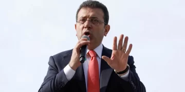 İmamoğlu'nun mektubunda Özgür Özel vurgusu İmamoğlu’ndan AKP’ye öğrenci yurdu eleştirisi: Silivri’den Erdoğan’a mesaj