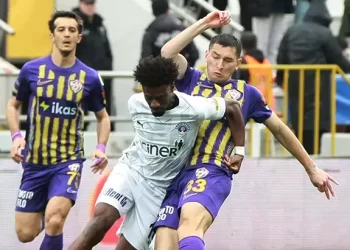 Kasımpaşa, Eyüpspor’u deplasmanda 3 golle devirdi!
