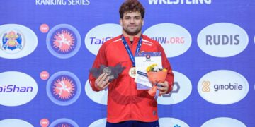 Milli Güreşçi Osman Göçen’den altın madalya!