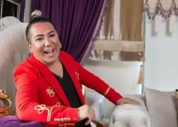 Murat Övüç oğluna düğünde kilolarca altın taktı