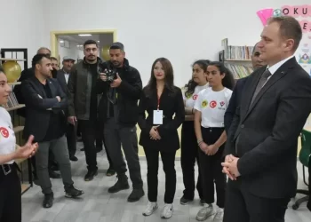 Muş Bulanık’ta, TUBİTAK 4006 Bilim Fuarı açıldı!