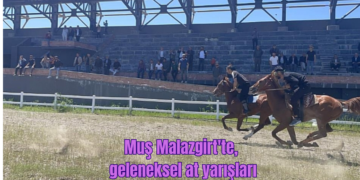Muş Malazgirt’te, geleneksel at yarışları bu yıl da devam etti!