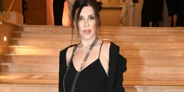 Nebahat Çehre yıllara meydan okuyor… Kim der 81 yaşında!