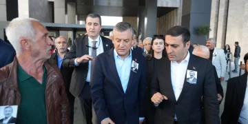 Özgür Özel’e saldıran kişinin kimliği açıklandı! 3 suçtan sabıkalı, işsiz