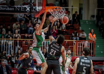 Petkimspor, Yalovaspor’u deplasmanda geçti!