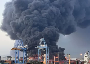 Port Sudan’da patlama: Limanda yangın çıktı