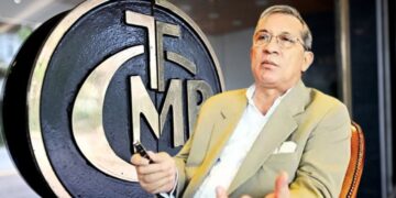 Eski TCMB Başkanı Rüşdü Saracoğlu vefat etti