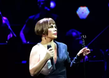 Sezen Aksu’dan şaşırtan hareket! Sırrı Süreyya Önder’in vefatına çok üzüldü!