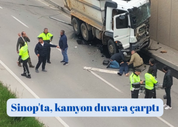 Sinop’ta, kamyon karşı şeride geçip duvara çarptı!