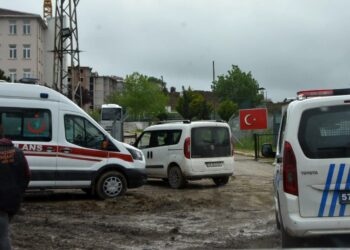 Sinop’ta, yüksekten düşen inşaat ustası yaralandı!