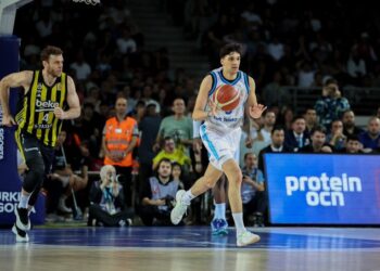 Türk Telekom, Fenerbahçe Beko'yu uzatmada geçti! Türk Telekom, Fenerbahçe Beko’yu uzatmada geçti!