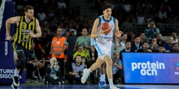 Türk Telekom, Fenerbahçe Beko’yu uzatmada geçti!