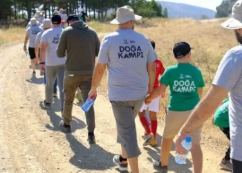 Bakanlıktan Baba-Çocuk Doğa Kampı