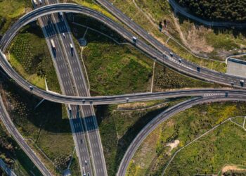 Bakan Uraloğlu: Bayramda otoyollardan 16 milyon araç geçiş yaptı