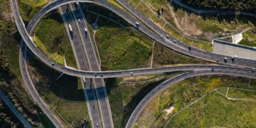 Bakan Uraloğlu: Bayramda otoyollardan 16 milyon araç geçiş yaptı