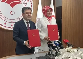 Kızılay kan bağışı yapanlar adına fidan dikecek