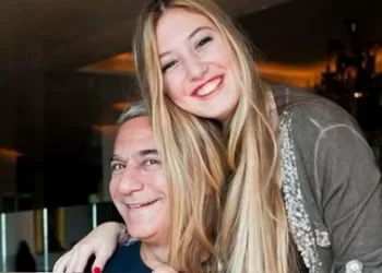 Yasmin Erbil, babası Mehmet Ali Erbil’in özel hayatını anlattı “Yedekleme problemi var”