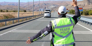 Bakan Yerlikaya duyurdu: 4-6 Haziran arası ağır taşıtlara kısıtlama
