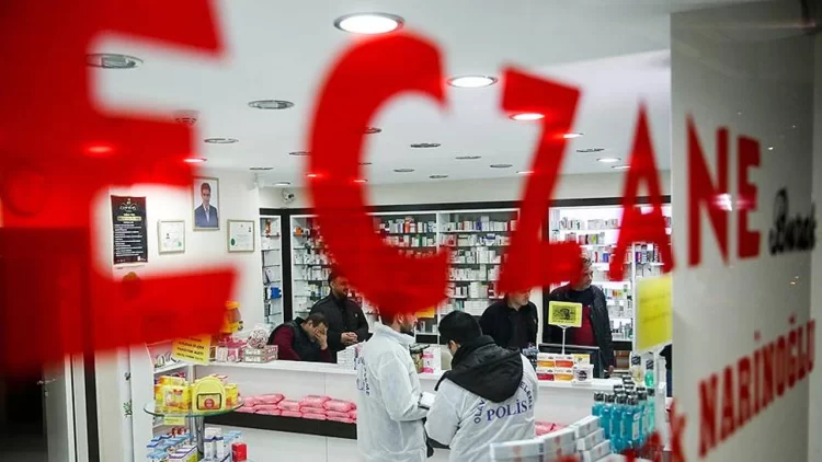 AKP’nin Meclis’e sunduğu “Sağlıkla İlgili Bazı Kanunlarda ve 663 Sayılı KHK’de Değişiklik Yapılmasına Dair Kanun Teklifi” kapsamında, tıbbi amaçlı kenevirin eczanelerde satışına ilişkin düzenleme yer aldı.