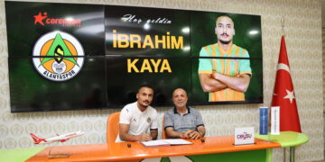 Alanyaspor, İbrahim Kaya’yı açıkladı!