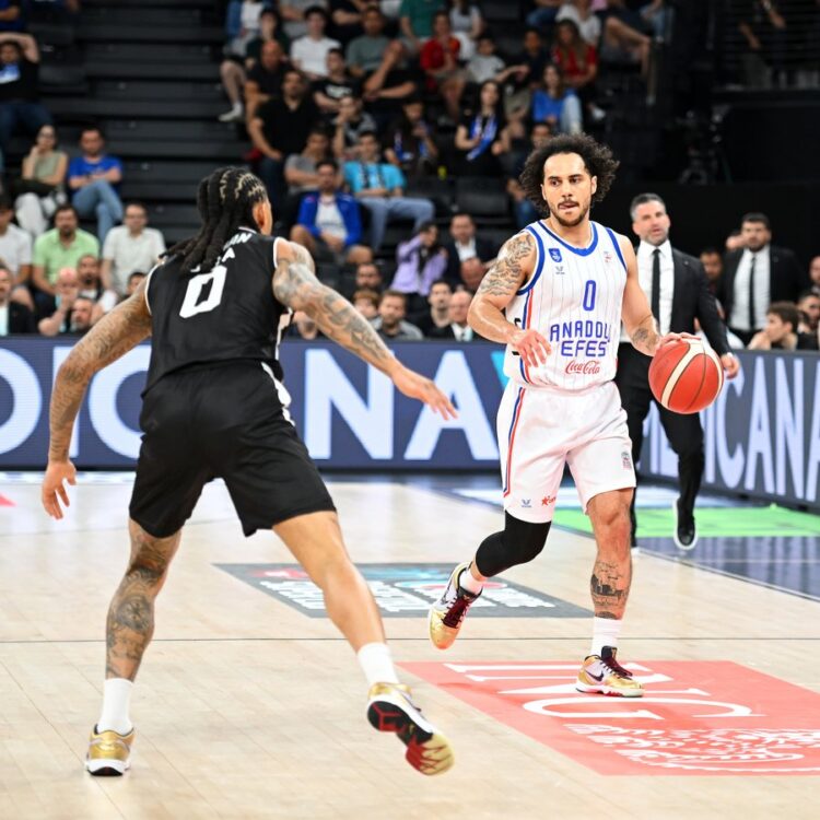 anadolu efes besiktas karsisinda seride one gecti habermeydan