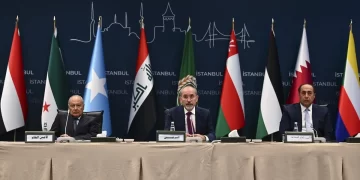 Arap Birliği Dışişleri Bakanları, İsrail saldırılarını kınayarak ateşkes talep etti