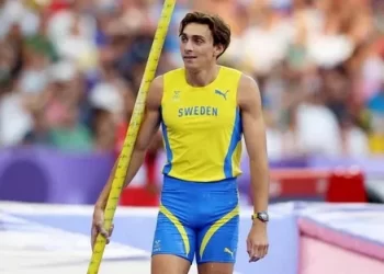 Armand Duplantis’ten 12. dünya rekoru!