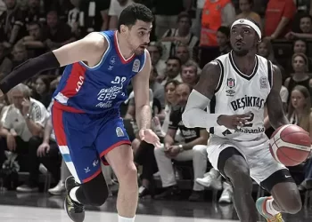 Basketbol Süper Ligi'nde, Beşiktaş Fibabanka finale yükseldi! Basketbol Süper Ligi’nde, Beşiktaş Fibabanka finale yükseldi!