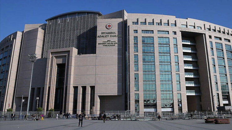 İstanbul Cumhuriyet Başsavcılığı, İBB, Aziz İhsan Aktaş ve Büyükçekmece soruşturmalarında etkin pişmanlıktan yararlanan kişilerin baskı altında ifade verdiğine dair iddialarla ilgili re’sen soruşturma başlatılacağını açıkladı.