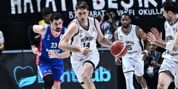 Beşiktaş, Anadolu Efes’i geçip seriyi eşitledi!