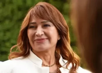 Demet Akbağ’ı yıkan ölüm haberi! Acı haberi verdi