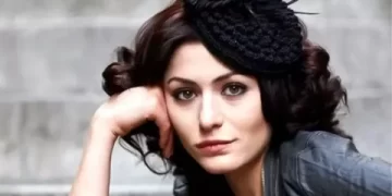 Deniz Çakır, Sibel Taşçıoğlu’nun “Çarpıntı” dizisiyle ekranlara geri dönüyor!