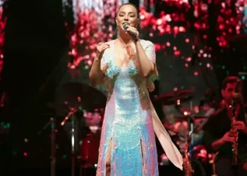 Ebru Gündeş boşanıyor mu? Sorusuna cevap geldi!