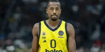 Fenerbahçe, Errick McCollum ile yollarını ayırdı!