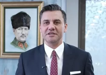 Ferdi Zeyrek hayatını kaybetti!