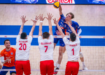 Filenin Efeleri, Hollanda’ya kaybetti!