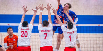 Filenin Efeleri, Hollanda’ya kaybetti!