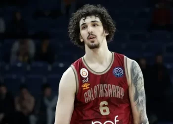 Galatasaray, Sadık Emir Kabaca ile yollarını ayırdı!