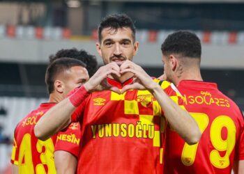 Göztepe, 3 oyuncusu ile yollarını ayırdı!