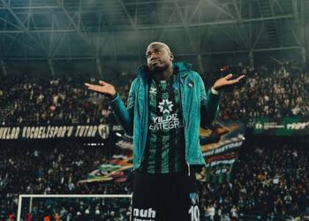 Kocaelispor, 2 ayrılığı açıkladı!