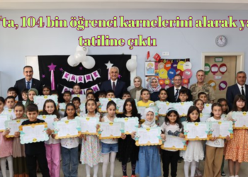 Muş’ta, 104 bin öğrenci karnelerini alarak yaz tatiline çıktı!