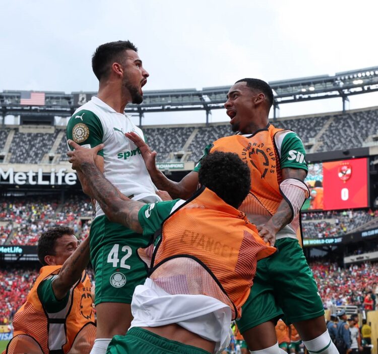 palmeiras al ahlyi 2 golle gecti habermeydan e1750363620354