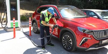 Bakan Uraloğlu: Türkiye genelinde şarj altyapısı hızla büyüyor