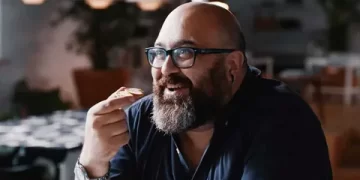 Şef Somer Sivrioğlu, yeni sevgilisiyle tatilde