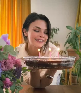 sinem unsal tatilde aska geldi1 habermeydan