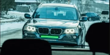 Araç sahipleri dikkat! Araçların önüne yeşil fren lambası geliyor