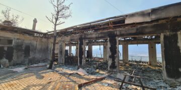 Bakan Kurum 6 ilde 104 bağımsız birimin ağır hasarlı olduğunu açıkladı